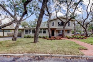 2901 PELHAM RD N, ST PETERSBURG, FL 33710 - MLS#MFRTB8349914