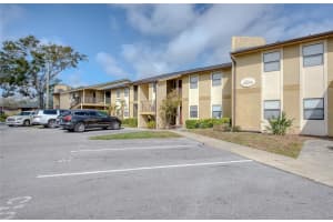 10195 SAILWINDS BOULEVARD, LARGO, FL 33773 Sold 05/02/25