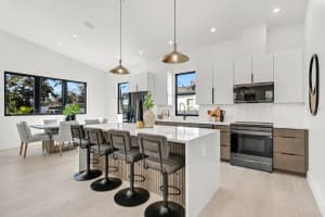 3721 6TH AVENUE, ST PETERSBURG, FL 33713 Sold 03/25/25