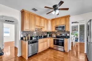 4053 11TH AVENUE, ST PETERSBURG, FL 33713 Sold 04/04/25