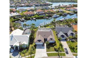944 SYMPHONY ISLES BOULEVARD, APOLLO BEACH, FL 33572 Sold 05/12/25