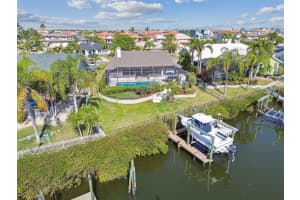944 SYMPHONY ISLES BOULEVARD, APOLLO BEACH, FL 33572 Sold 05/12/25