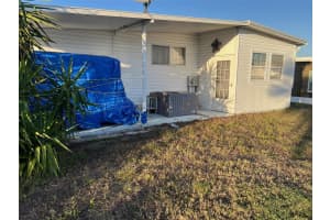220 ROYAL PALM CIRCLE, LARGO, FL 33778 - MLS#MFRTB8350080