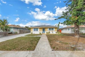 6537 8TH AVENUE, ST PETERSBURG, FL 33710 - MLS#MFRTB8350139