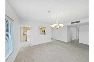 700 STARKEY ROAD, LARGO, FL 33771 Sold 05/15/25