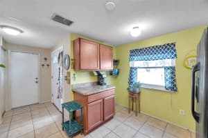 1242 HOLLY CIRCLE, OLDSMAR, FL 34677 Sold 05/14/25