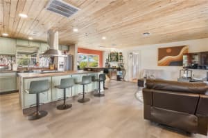 1091 MCFARLAND STREET, DUNEDIN, FL 34698 Sold 03/20/25