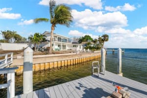 2630 BAY ISLE DRIVE, ST PETERSBURG, FL 33705 Sold 04/07/25