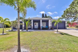 7609 CLAIR WOOD COURT, APOLLO BEACH, FL 33572 Sold 04/10/25