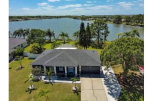 7609 CLAIR WOOD COURT, APOLLO BEACH, FL 33572 Sold 04/10/25