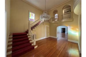 5020 SHORE CREST CIRCLE, TAMPA, FL 33609 - MLS#MFRTB8350307