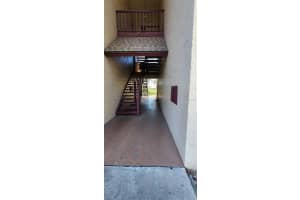 8632 TAHOE COURT, TAMPA, FL 33614 Sold 03/28/25