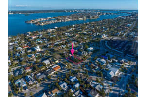 939 MANDALAY AVENUE, CLEARWATER BEACH, FL 33767 Sold 03/14/25