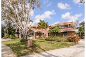 2965 EAGLE ESTATES CIRCLE, CLEARWATER, FL 33761 Sold 04/04/25