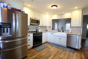 6307 SONGBIRD WAY, TAMPA, FL 33625 Sold 04/02/25