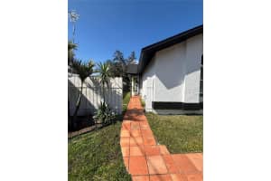 8706 N BOULEVARD, TAMPA, FL 33604 - MLS#MFRTB8350570