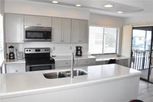 7214 27TH AVENUE DRIVE, BRADENTON, FL 34209 Sold 04/24/25