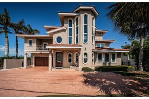 199 21ST AVENUE, ST PETE BEACH, FL 33706 Sold 07/21/25