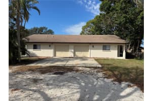 4216 & 4218 76TH STREET, BRADENTON, FL 34209 Sold 05/31/25