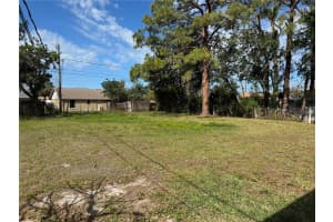 4216 & 4218 76TH STREET, BRADENTON, FL 34209 Sold 05/31/25