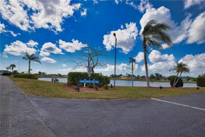 708 Sanchez Cir, NORTH PORT