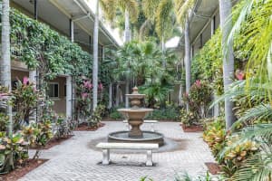 212 CHURCH AVENUE, TAMPA, FL 33609 Sold 04/21/25