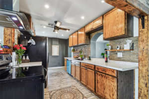 8555 81ST WAY, LARGO, FL 33777 Sold 03/21/25
