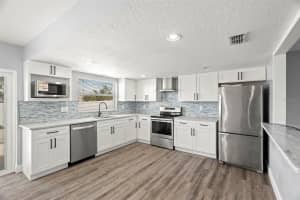 6401 ELMHURST COURT, PINELLAS PARK, FL 33782 Sold 05/30/25