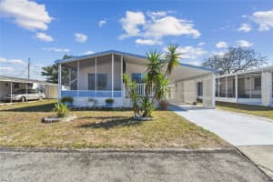 2108 HOYLE DRIVE, HOLIDAY, FL 34691 Sold 05/01/25