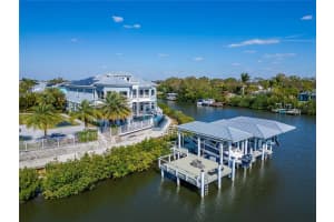 401 BAHAMA GRANDE BOULEVARD, APOLLO BEACH, FL 33572 Sold 04/30/25