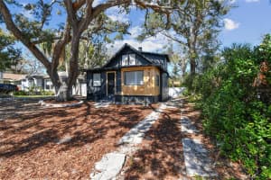 3819 QUEENSBORO AVENUE, ST PETERSBURG, FL 33711 Sold 04/14/25