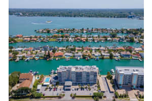 223 ISLAND WAY, CLEARWATER, FL 33767 Sold 04/22/25