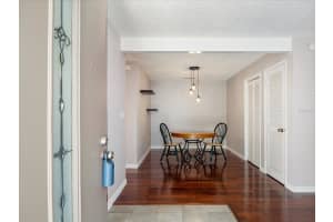 640 YORKSHIRE COURT, SAFETY HARBOR, FL 34695 Sold 05/15/25