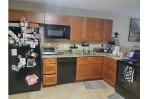 8405 BARRETT PLACE, TAMPA, FL 33617 Sold 04/25/25