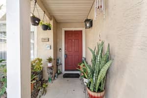 13003 LORNA PLACE, TAMPA, FL 33618 Sold 04/28/25