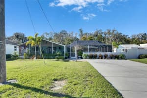 8611 PARKWAY CIRCLE, RIVERVIEW, FL 33569 Sold 04/16/25