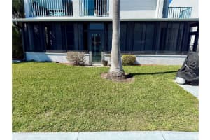 261 MEDALLION BOULEVARD, MADEIRA BEACH, FL 33708 Sold 03/06/25