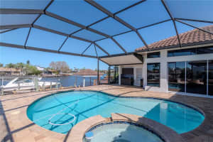 6014 MARINERS WATCH DRIVE, TAMPA, FL 33615 Sold 08/29/25