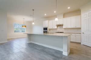 12031 MEDLEY TERRACE, LAKEWOOD RANCH, FL 34211 - MLS#MFRTB8351357