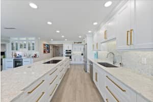 1100 COLLIER BOULEVARD, MARCO ISLAND, FL 34145 - MLS#MFRTB8351358