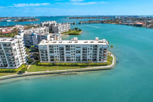 7922 SAILBOAT KEY BOULEVARD, SOUTH PASADENA, FL 33707 Sold 04/04/25