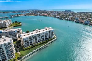 7922 SAILBOAT KEY BOULEVARD, SOUTH PASADENA, FL 33707 Sold 04/04/25