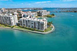 7922 SAILBOAT KEY BOULEVARD, SOUTH PASADENA, FL 33707 Sold 04/04/25