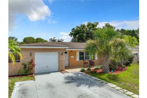 5985 38TH AVENUE, ST PETERSBURG, FL 33710 Sold 06/18/25