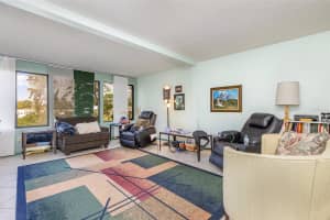 127 TIDEWATER DRIVE, BRADENTON, FL 34210 - MLS#MFRTB8351451