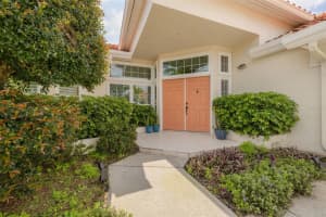 872 LIVE OAK TERRACE, ST PETERSBURG, FL 33703 Sold 07/14/25