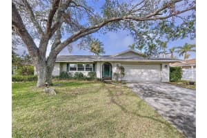 6880 GREENBRIER DR, SEMINOLE, FL 33777 Sold 05/23/25