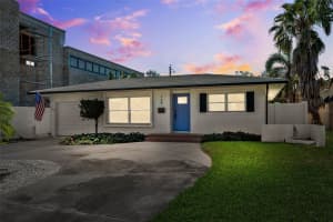 735 SNELL ISLE BOULEVARD, ST PETERSBURG, FL 33704 - MLS#MFRTB8351634