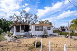 5254 YELLOW PINE STREET, ST PETERSBURG, FL 33709 Sold 07/08/25