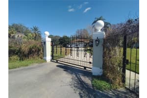 8946 OLD PASCO ROAD, WESLEY CHAPEL, FL 33544 Sold 07/09/25